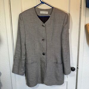 Valerie Stevens Pure Linen Blazer